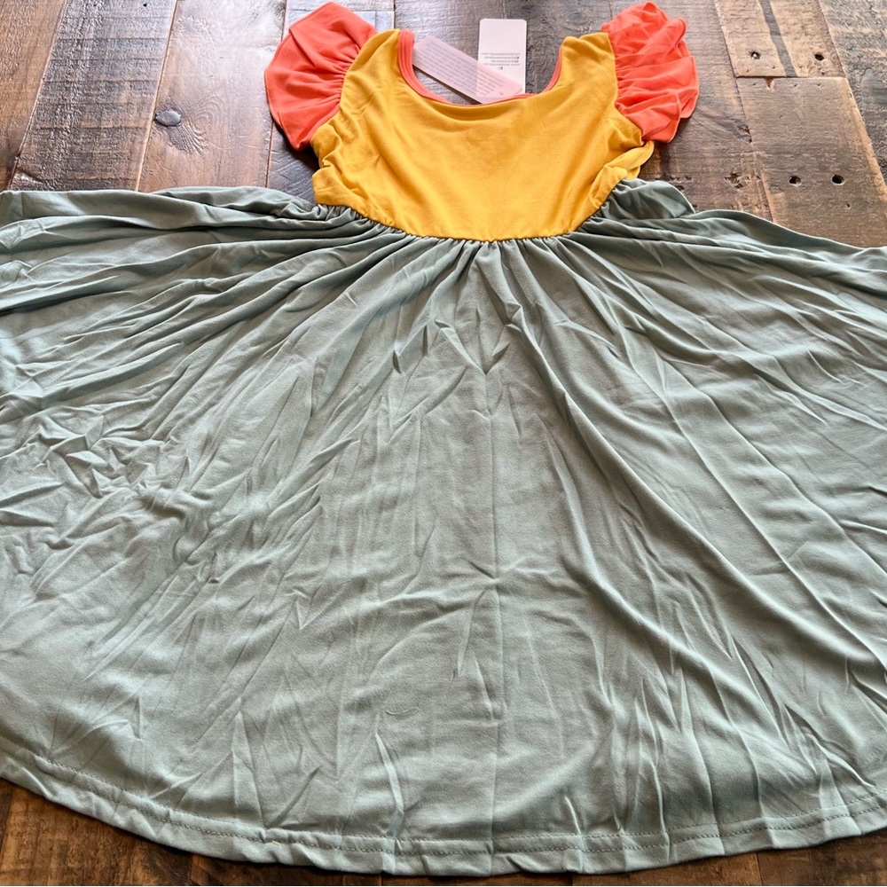 Dot Dot Smile size 3/4, 7 or 8/10 girls Empire twirl dress New